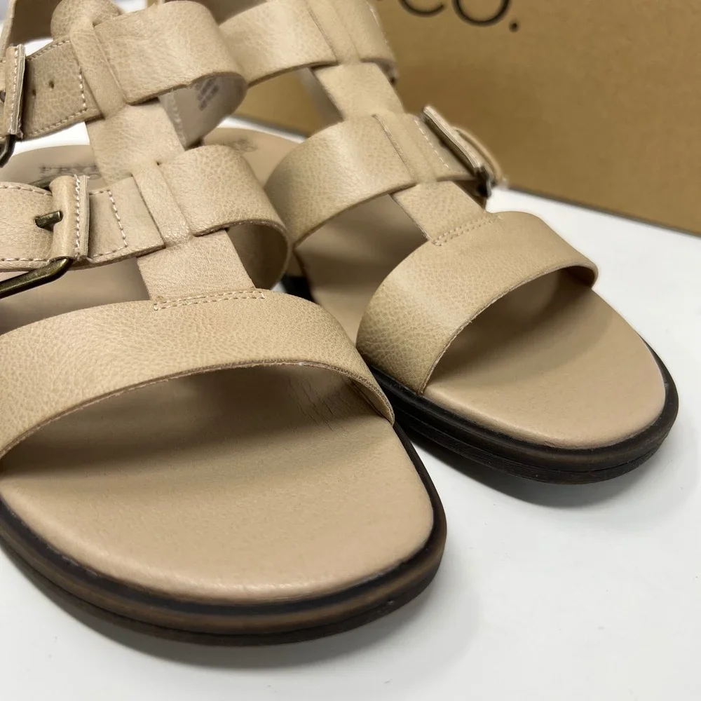 NWT‎ FRYE AND CO Dublyn Sandals Women 7.5 Taupe Gladiator Buckle FO10211 NIB New